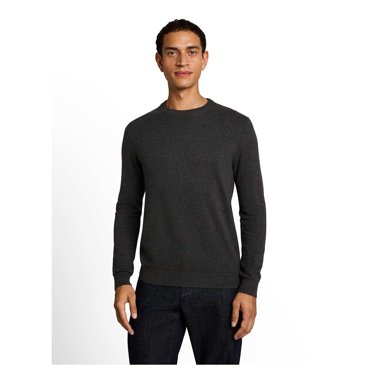 Herren Pullover Cashmere Crewneck Knit von Tom Tailor in Dunkelgrau meliert, Vorderansicht am Model