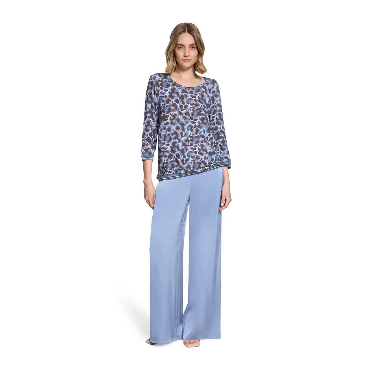 Damen 3/4 Arm Shirt von Betty Barclay in Blau mit Print, Ganzkörperansicht am Model