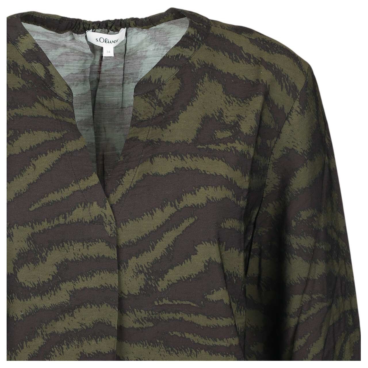 Damen Langarm Bluse von s.Oliver in Dunkelgrün mit Print, Detailansicht Ausschnitt
