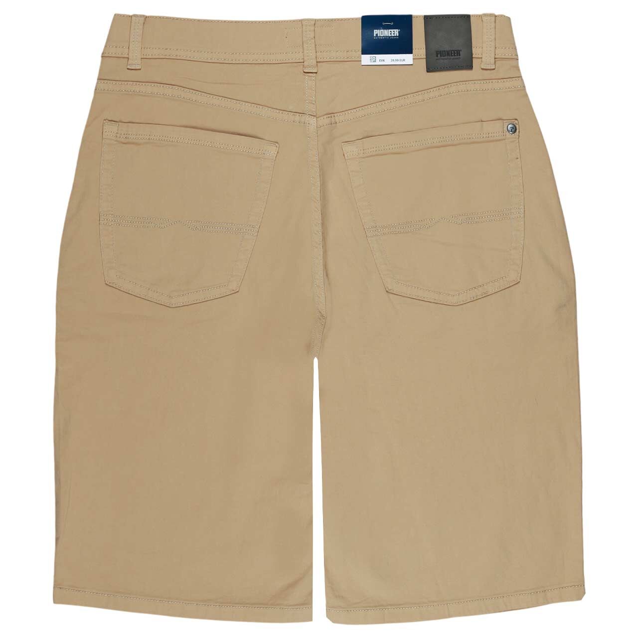 Baumwoll Bermuda Finn von Pioneer in Hellbraun, detaillierte Rückansicht