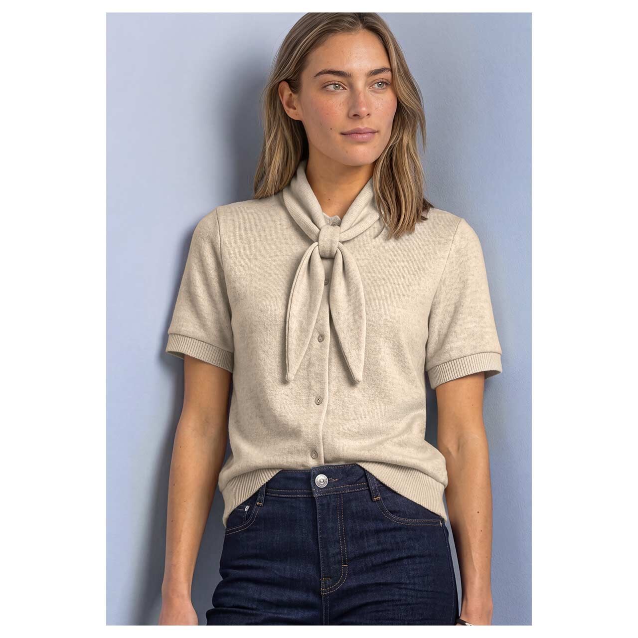 Damen Kurzarm Strickjacke Short Shawl Collar von Street One in Beige meliert, Vorderansicht am Model
