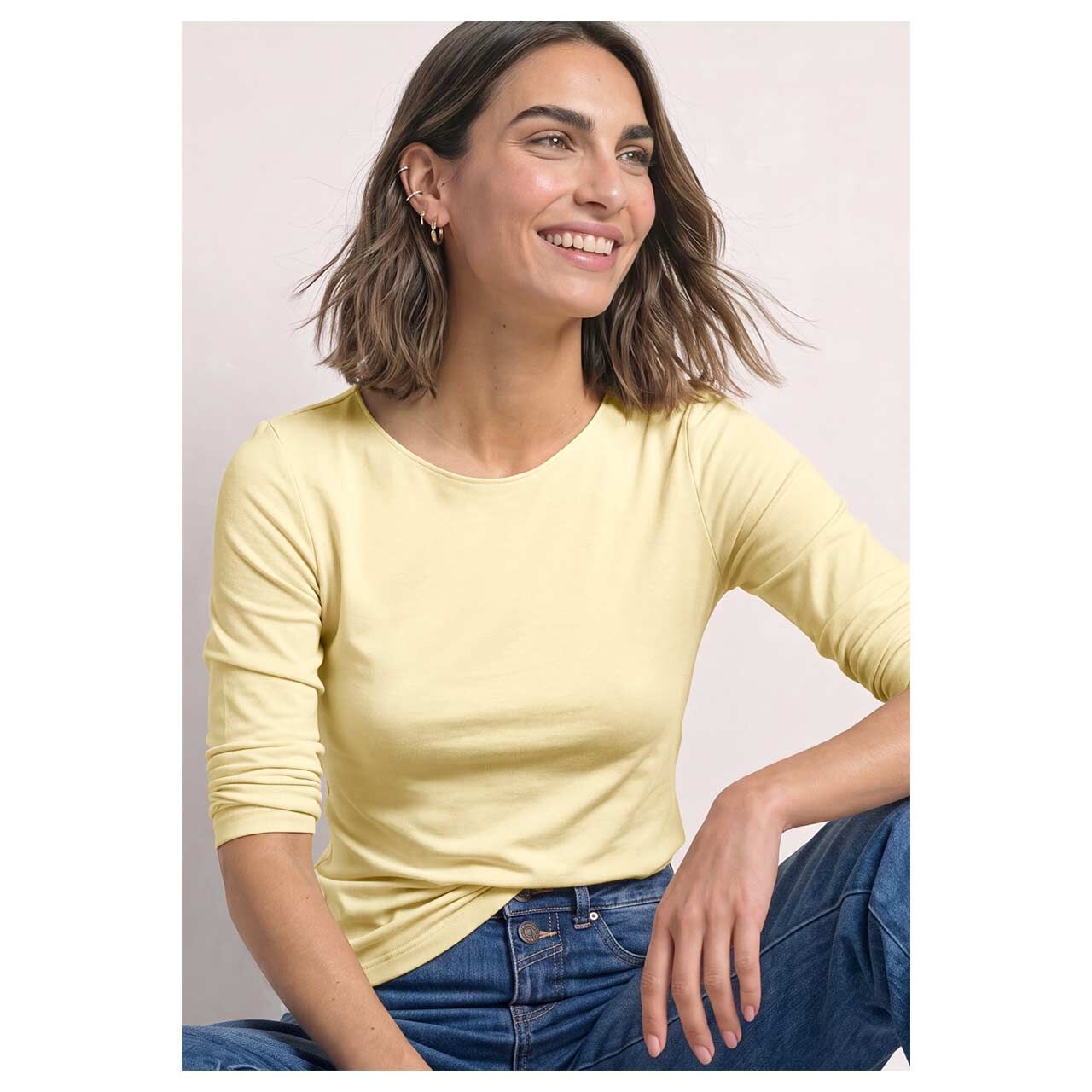 Damen Langarm Shirt Lanea von Street One in Gelb, Vorderansicht am Model