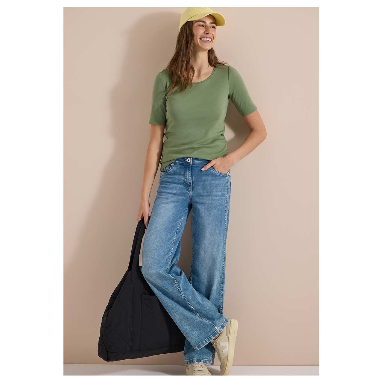 Damen T-Shirt Lena von Cecil in Grün, Ganzkörperansicht