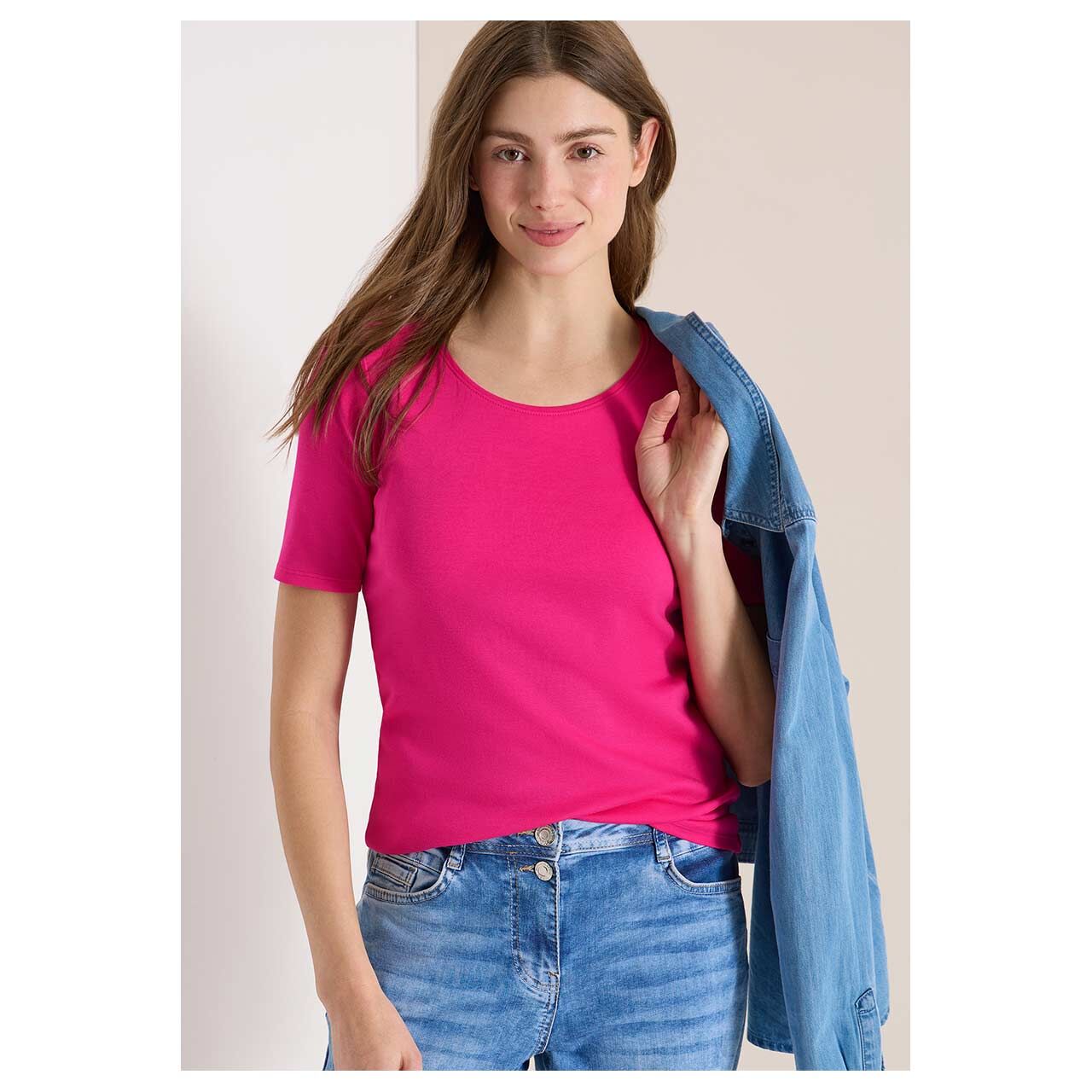 Damen T-Shirt Lena von Cecil in Pink, Vorderansicht am Model