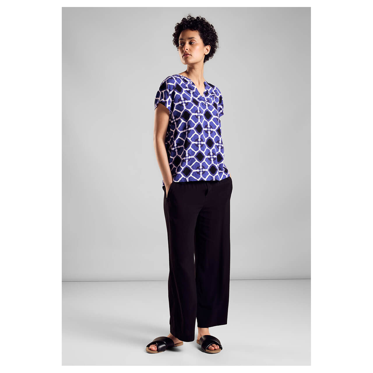 Street One Damen Kurzarm Bluse Splitneck violet blue