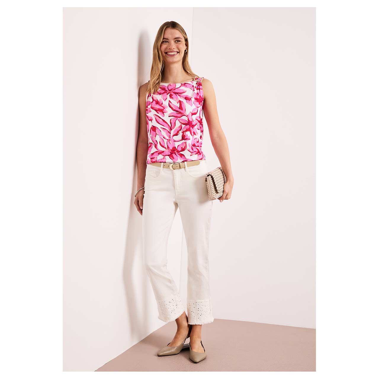 Damen Top Jersey von Street One in Weiß mit Print, Ansicht am Model