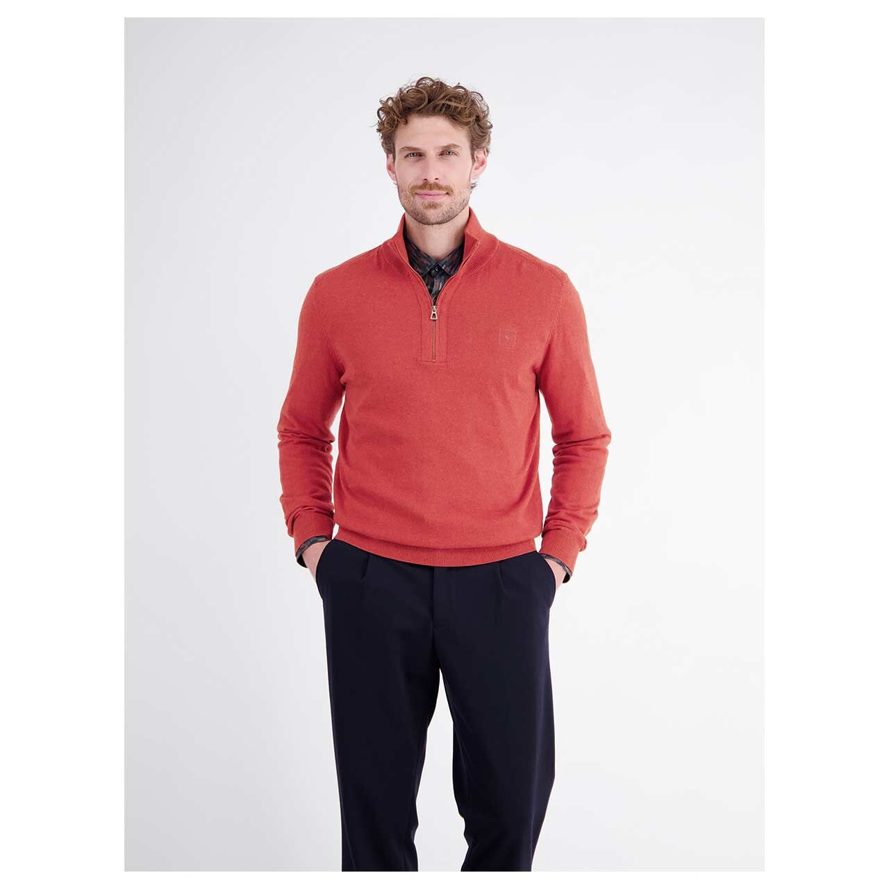 Herren Pullover Troyer von Lerros in Rot meliert, Vorderansicht am Model
