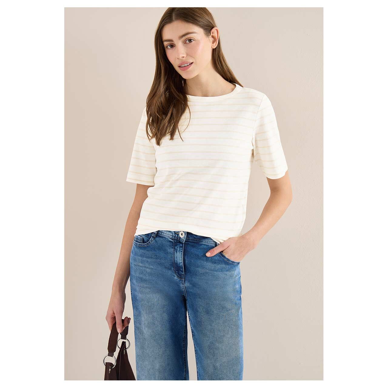 Damen T-Shirt Striped Slubyarn von Cecil in Cremeweiß gestreift, Vorderansicht am Model