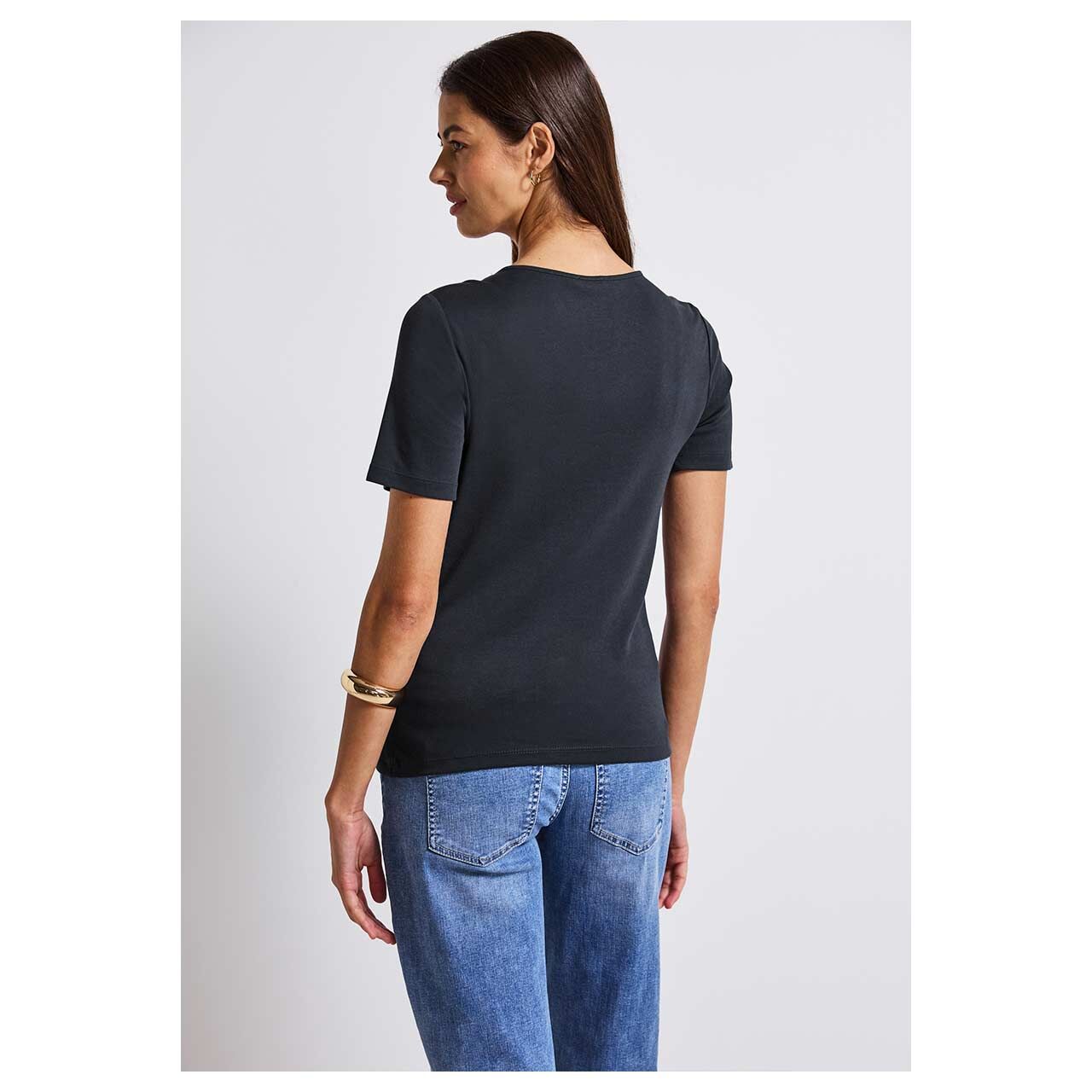 Damen T-Shirt Heart Neckline von Street One in Dunkelblau, Rückansicht am Model