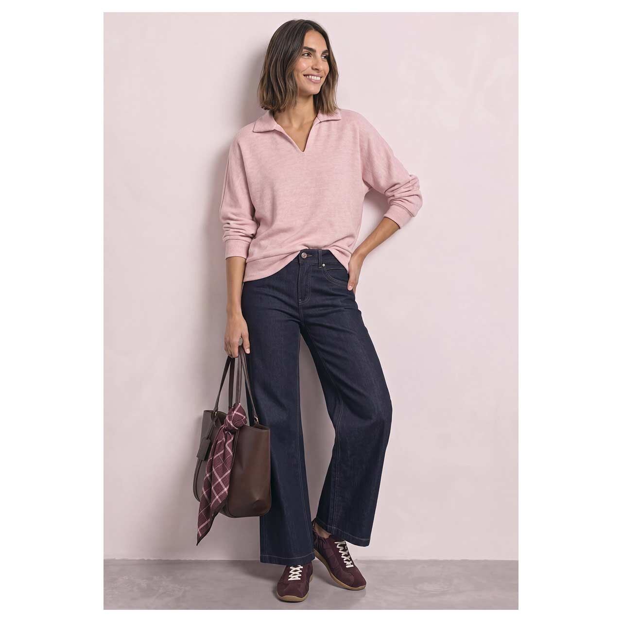 Damen Polo Pullover Soft von Street One in Rosa meliert, Ganzkörperansicht am Model