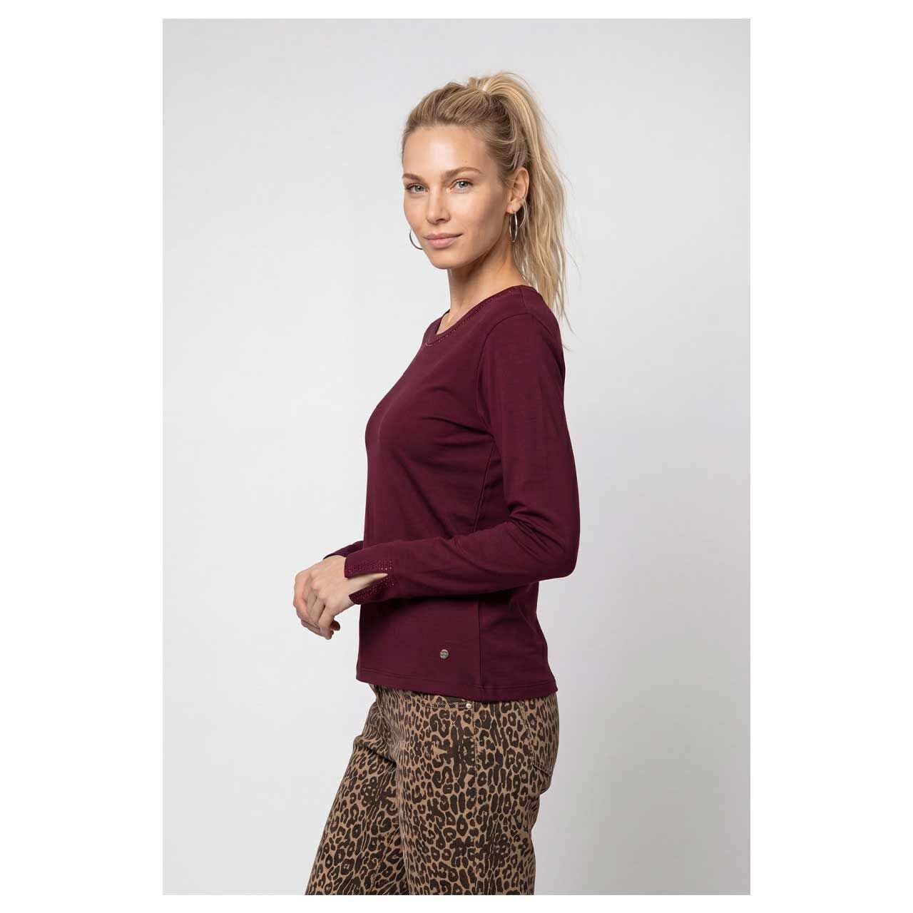 Damen Langarm Shirt von Monari in Lila, Seitenansicht am Model