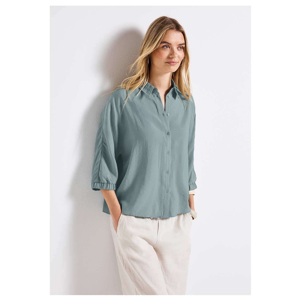 Damen 3/4 Arm Bluse Shirtcollar von Street One in Blau, Vorderansicht Oberkörper