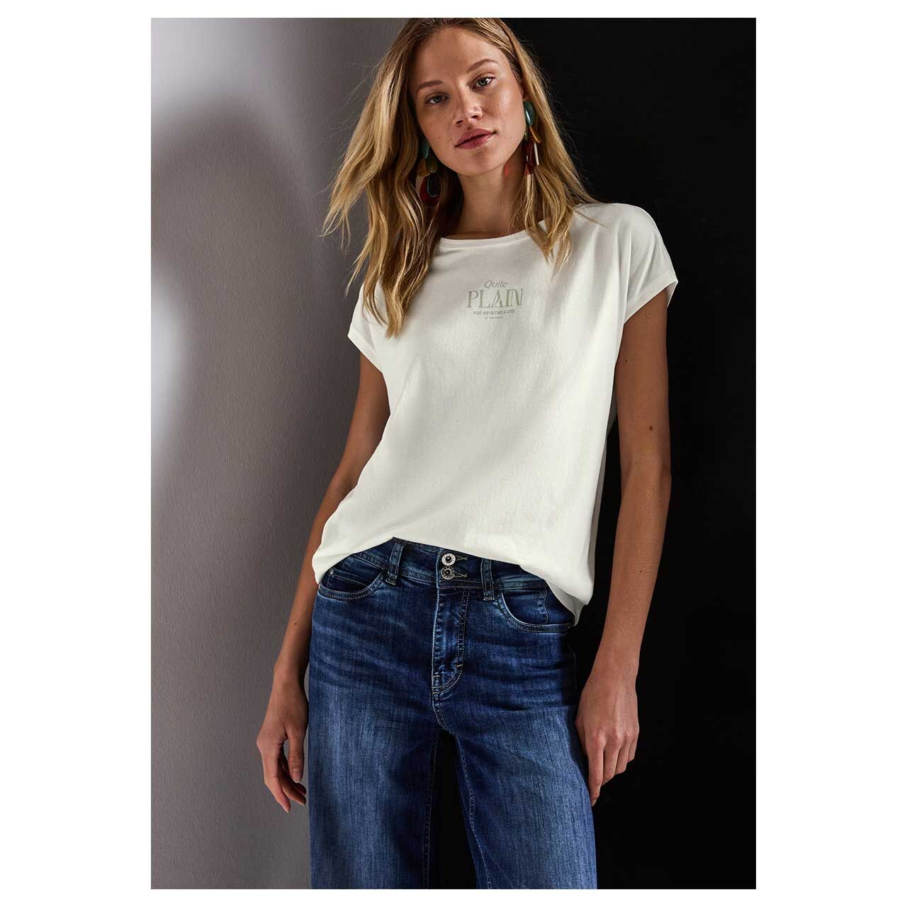 Damen T-Shirt Basic Partprint von Street One in Cremeweiß, Nahansicht am Modell